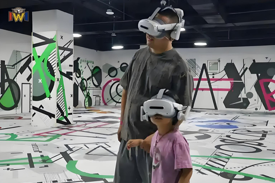 अच्छी कीमत विशेष बंदूक नियंत्रकों के साथ एक्सआर एरिना स्पेस गेम ऑनलाइन