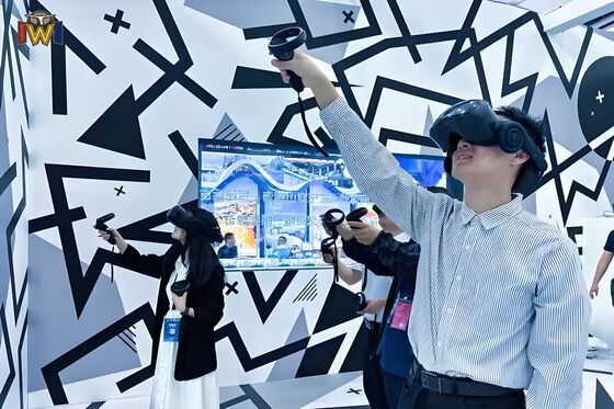 Bon prix Jeu spatial XR en arène VR avec effets immersifs et gameplay interactif en ligne