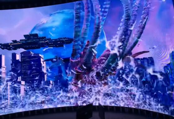 qualidade Cinema de tela curva com projetores a laser de 6500 lumens e som envolvente Dolby Atmos 7.1 para visualização imersiva 4K UHD fábrica